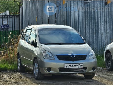 у264му14, Toyota Corolla Spacio