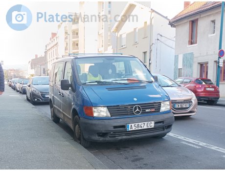 A 5847 EC, Mercedes-Benz Vito