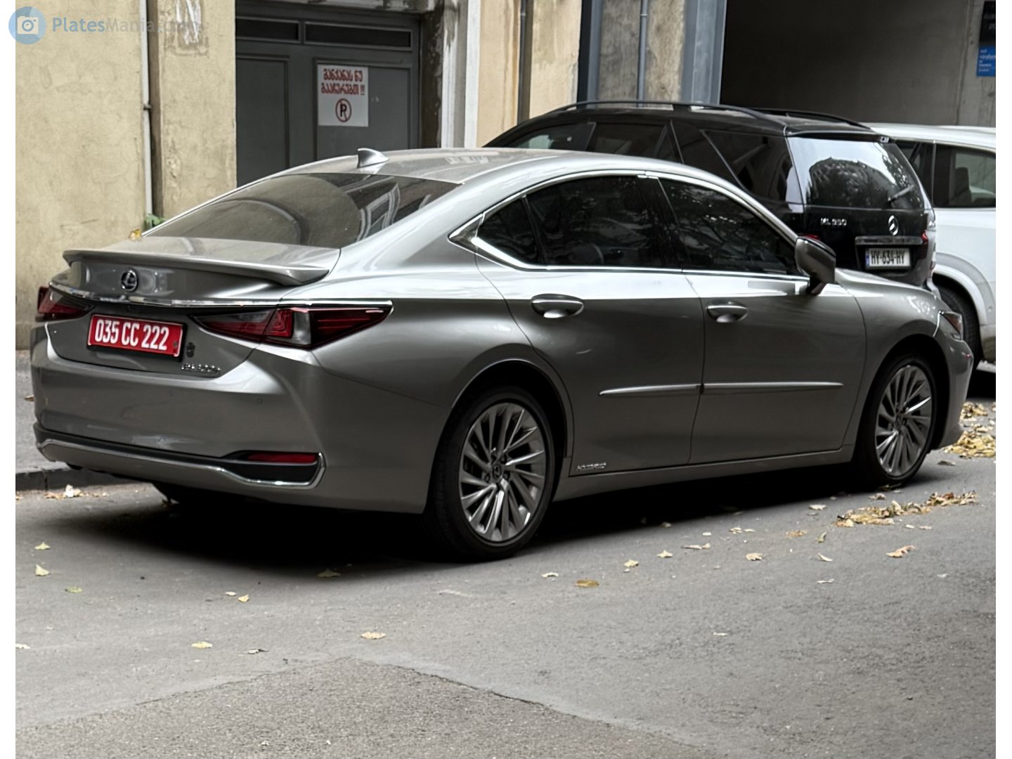 035 CC 222, Lexus ES 