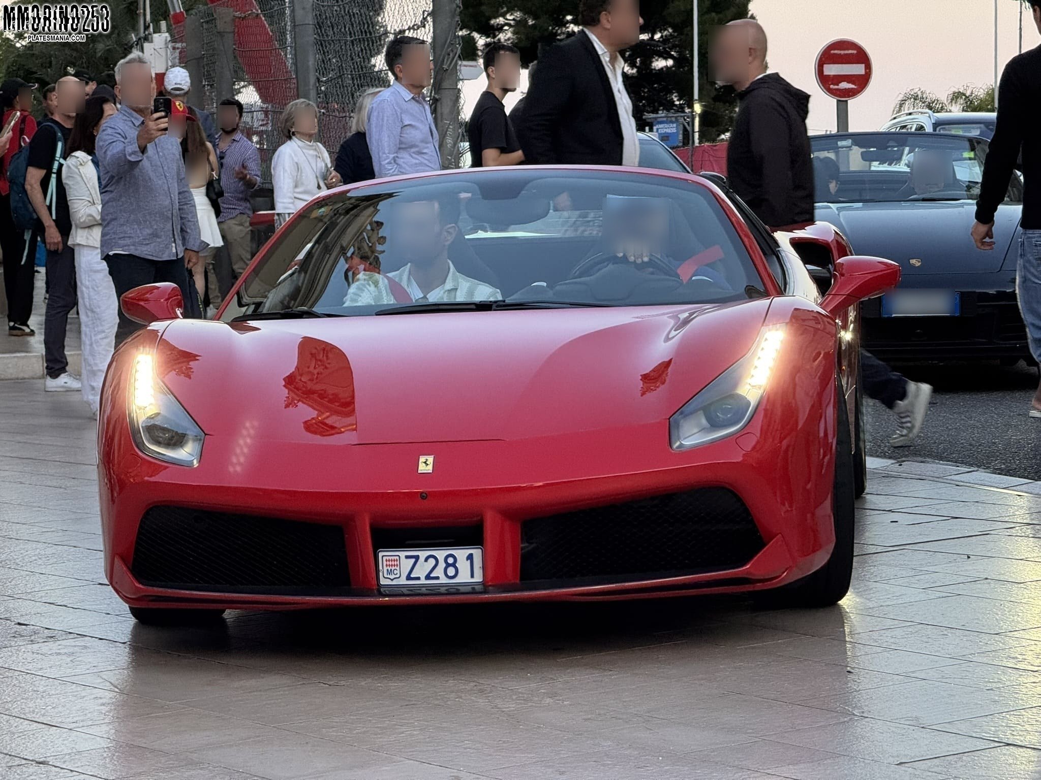 Z281, Ferrari 488 1st gen Spider (F142M), 2015–2019