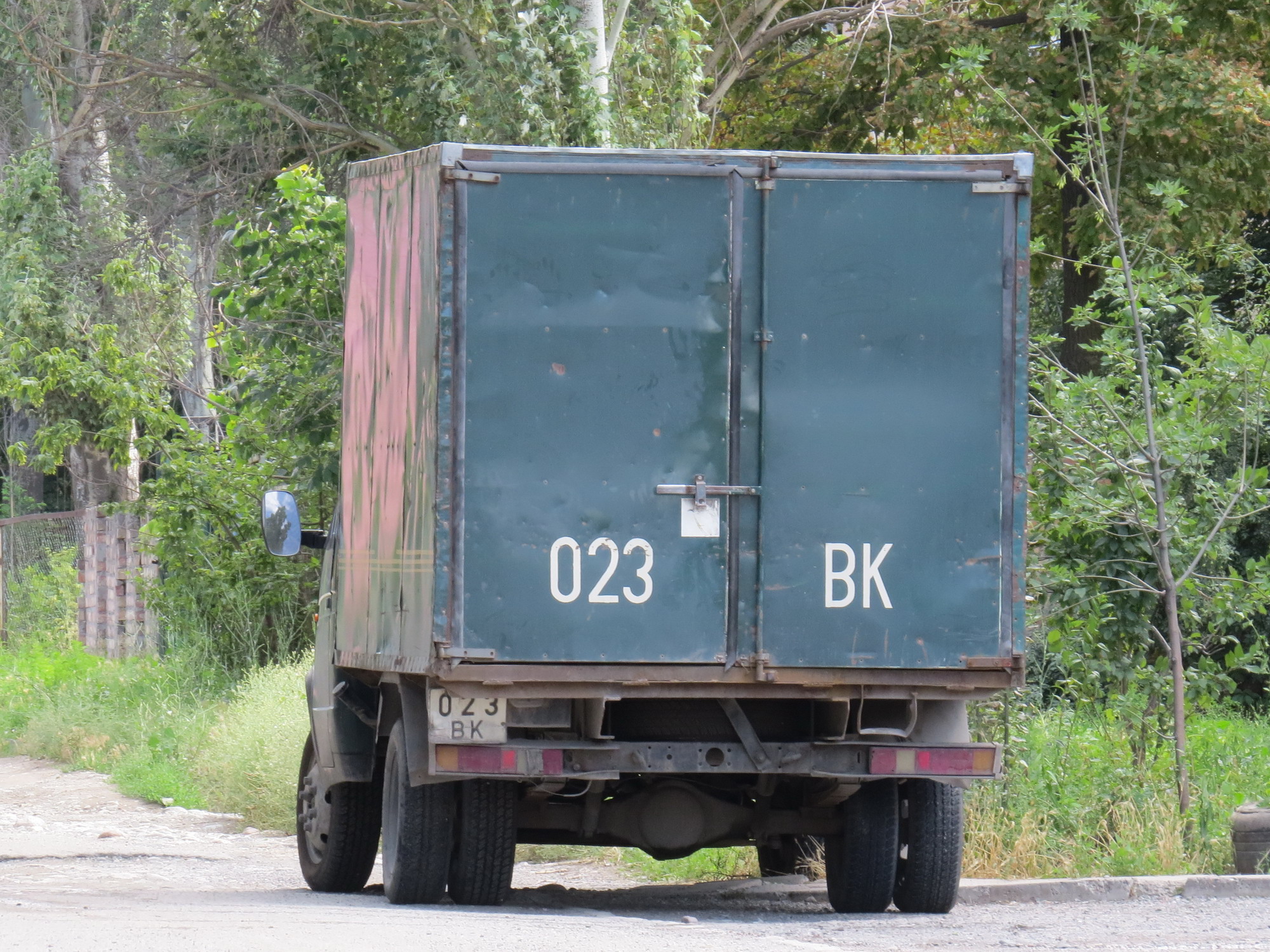 023 BK, GAZ 3302 ГАЗель 33027 Single Cab 4×4, 1995–2003