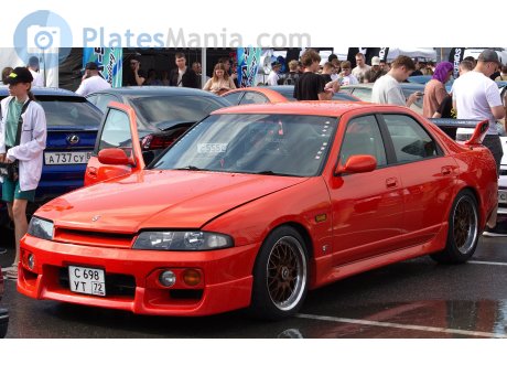 с698ут72, Nissan Skyline