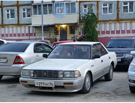 т277нс14, Toyota Crown