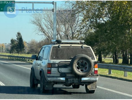 SLK 482, Nissan Pathfinder