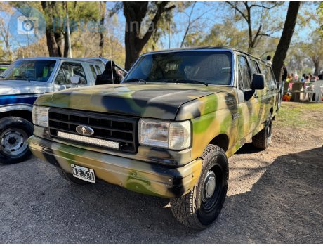 WJE 521, Ford F-250