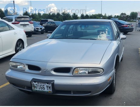 7166 YM, Oldsmobile 88
