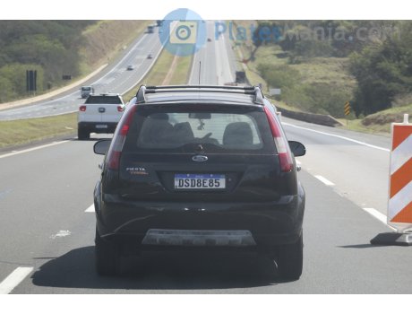 DSD8E85, Ford Fiesta