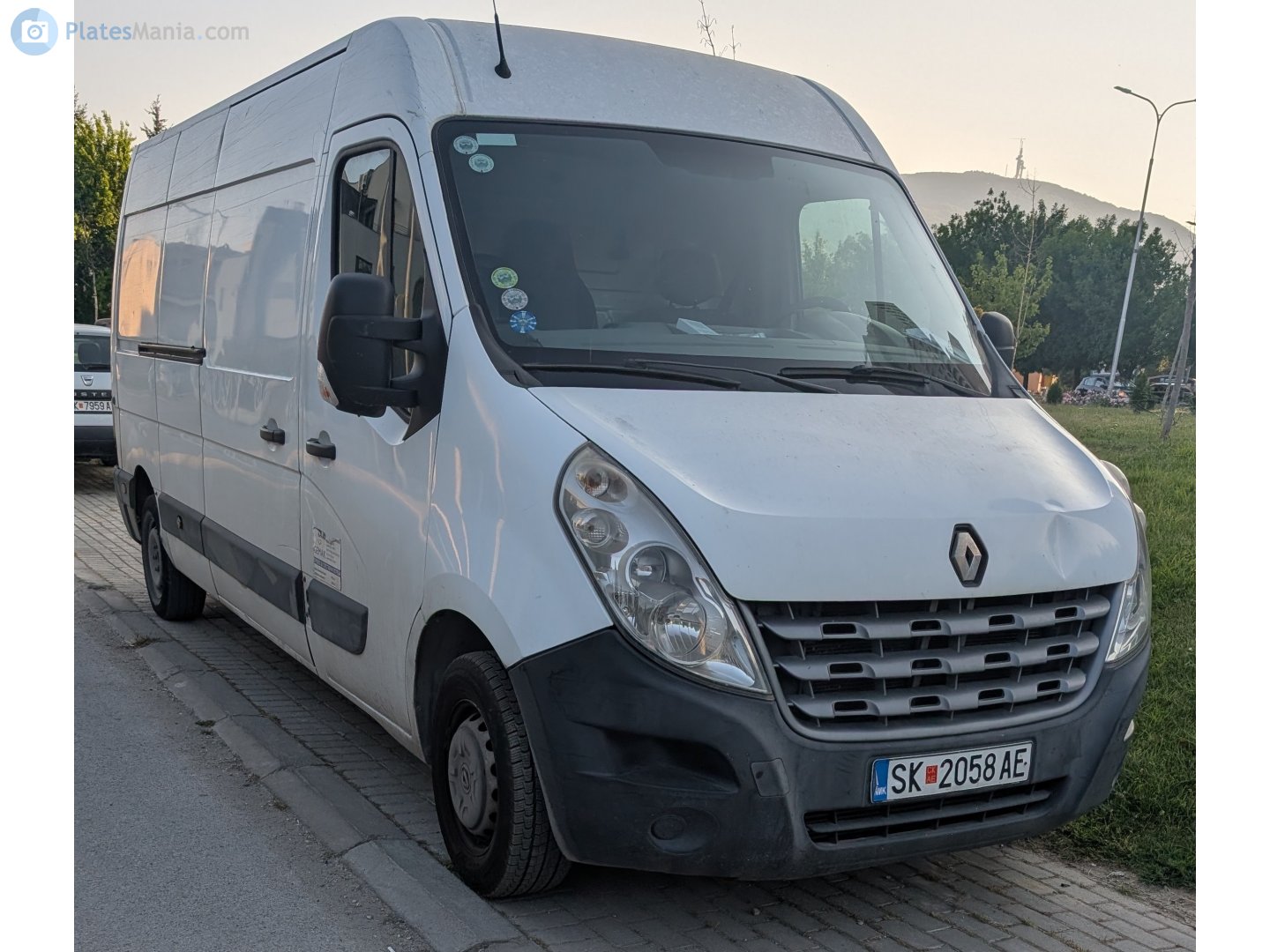SK 2058 AE, Renault Master 3rd gen Van (J62), 2010–2019