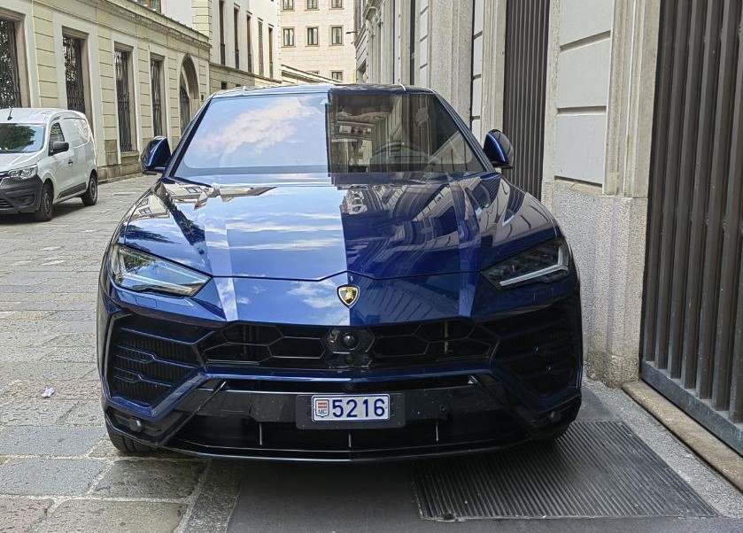 5216, Lamborghini Urus 1st gen, 2018–