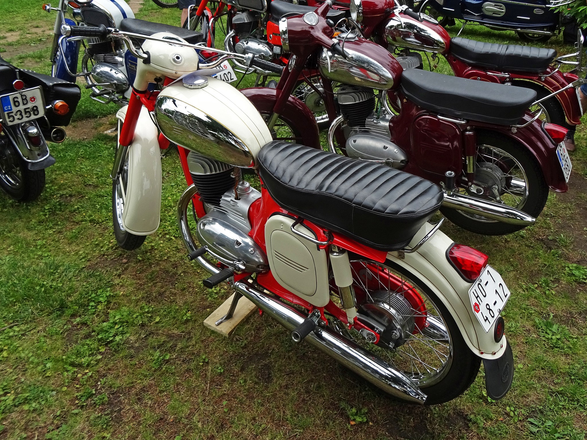 HO1 48-12, Jawa 250 typ 590 Sport, 1963–1971