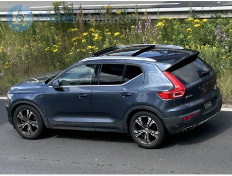 6980, Volvo XC40 / EX40
