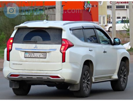 707 LLV 18, Mitsubishi Montero Sport