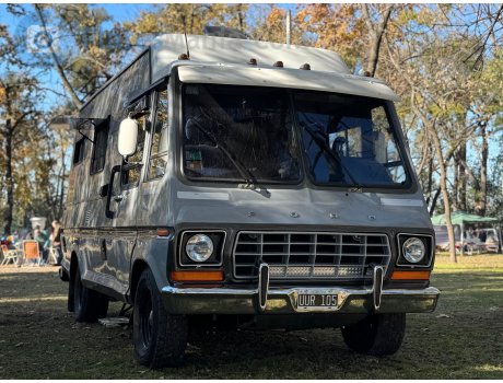 UUR 105, Ford F-100