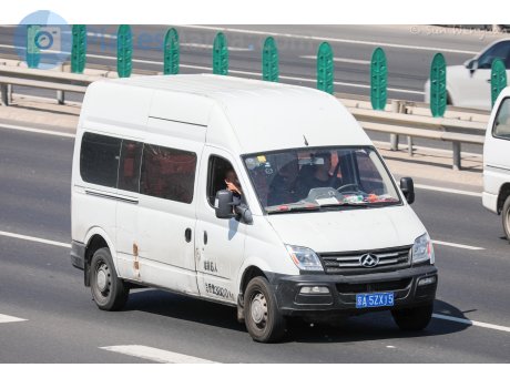 京A·5ZX15, Maxus V90