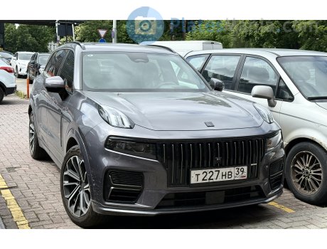 т227нв39, Lynk & Co 09