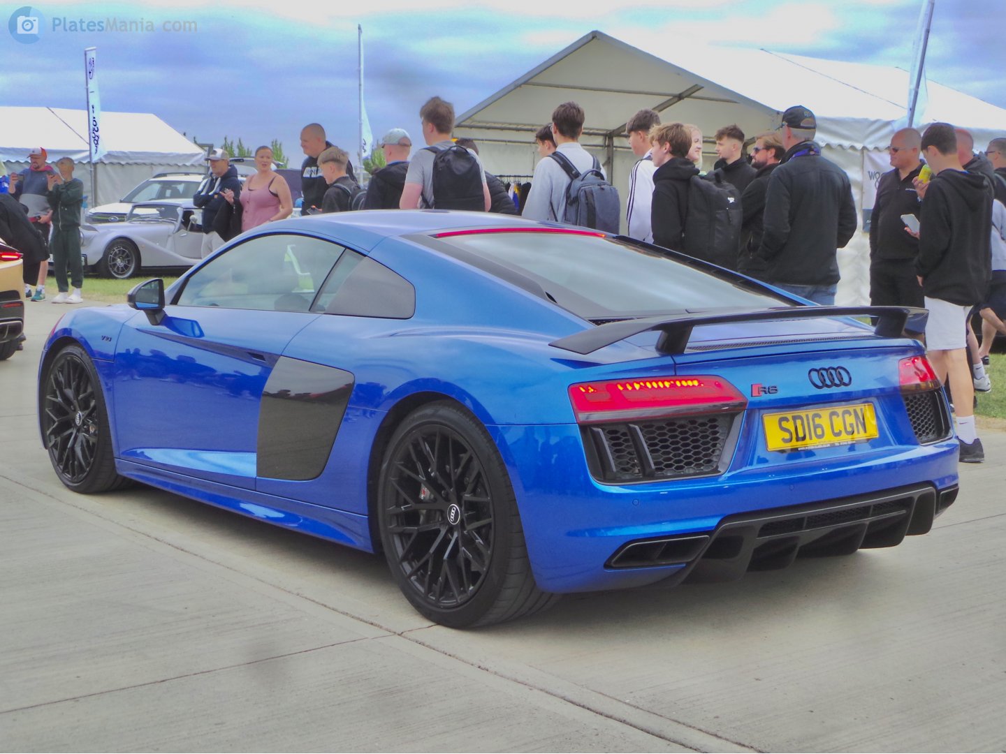 SD16CGN, Audi R8 2nd gen Coupé (4S3/4SP), 2015–2018