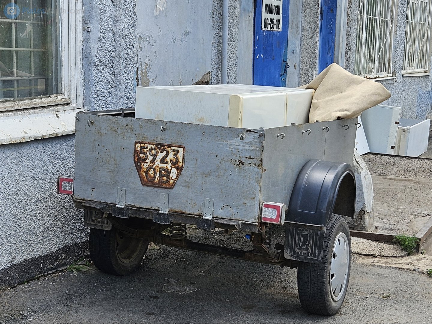 5923 ОВ, Trailers (1977) 