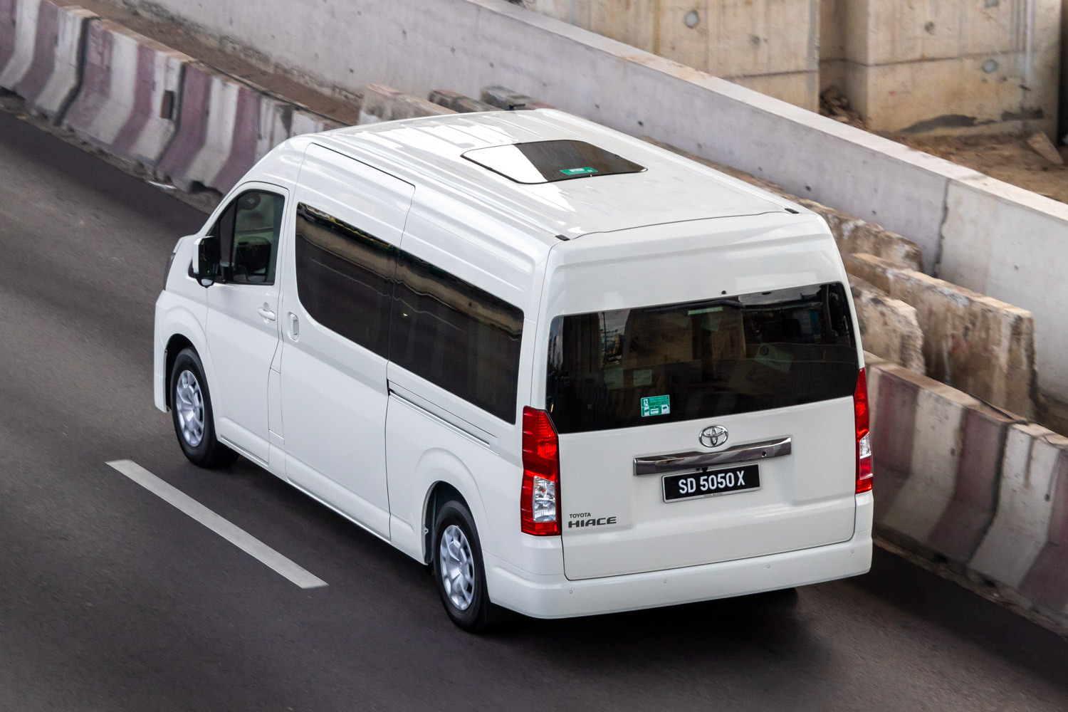SD 5050 X, Toyota HiAce 6th gen (H300), 2019–