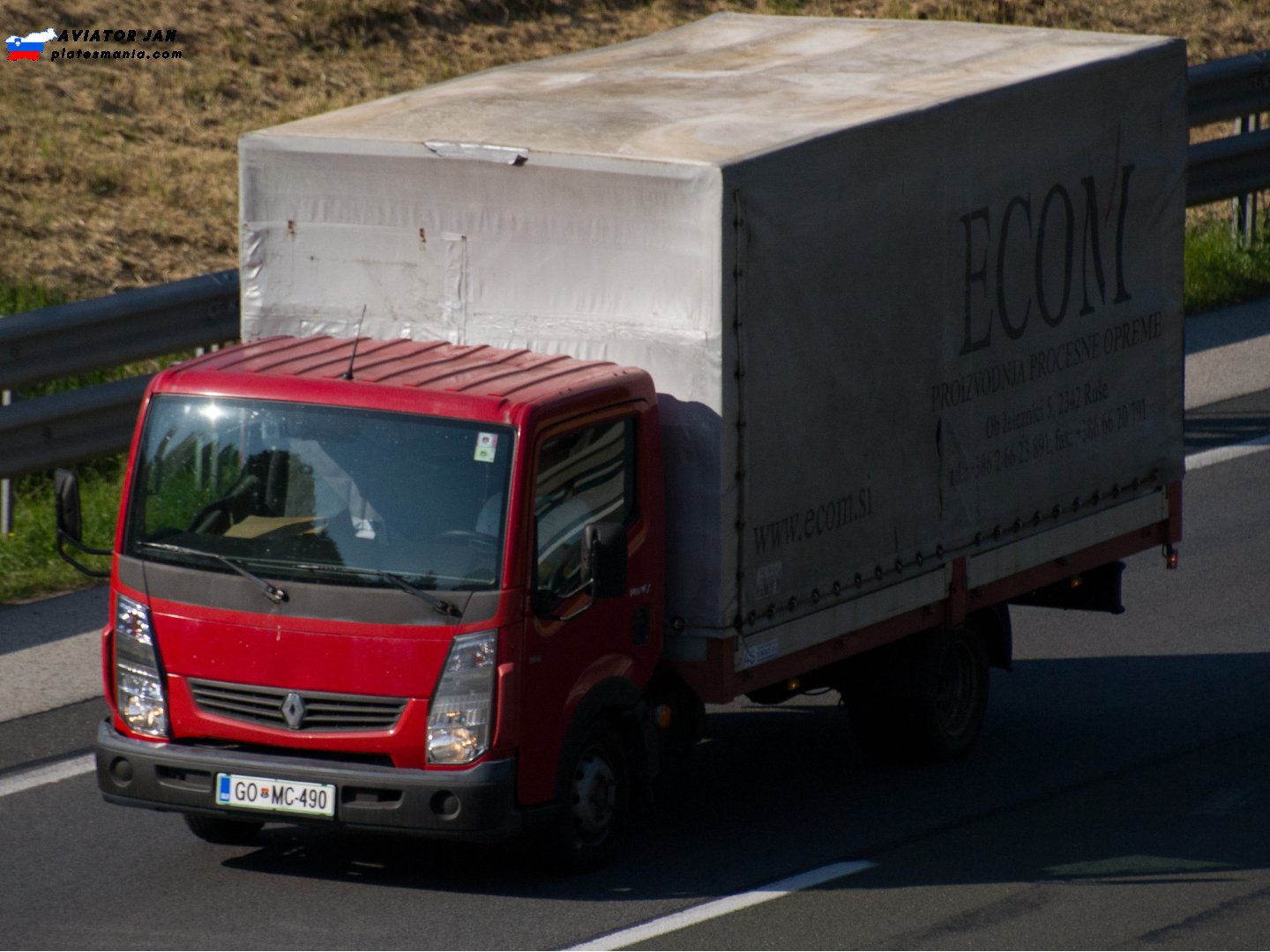 GO MC-490, Renault Maxity 