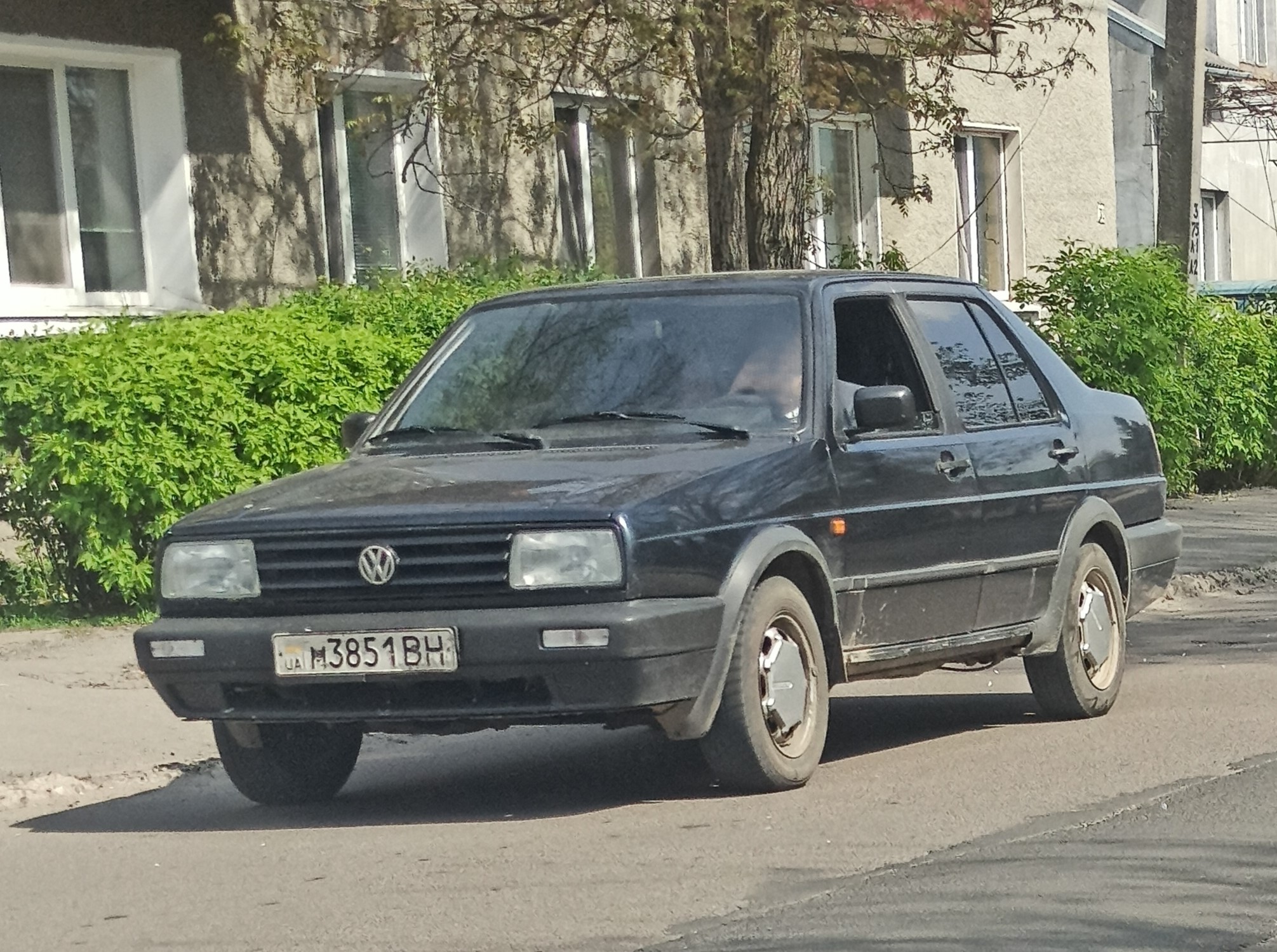 м 3851 ВН, Volkswagen Jetta 2nd gen 4-door Sedan (1G), 1984–1992 (­–1997 for CN-market)