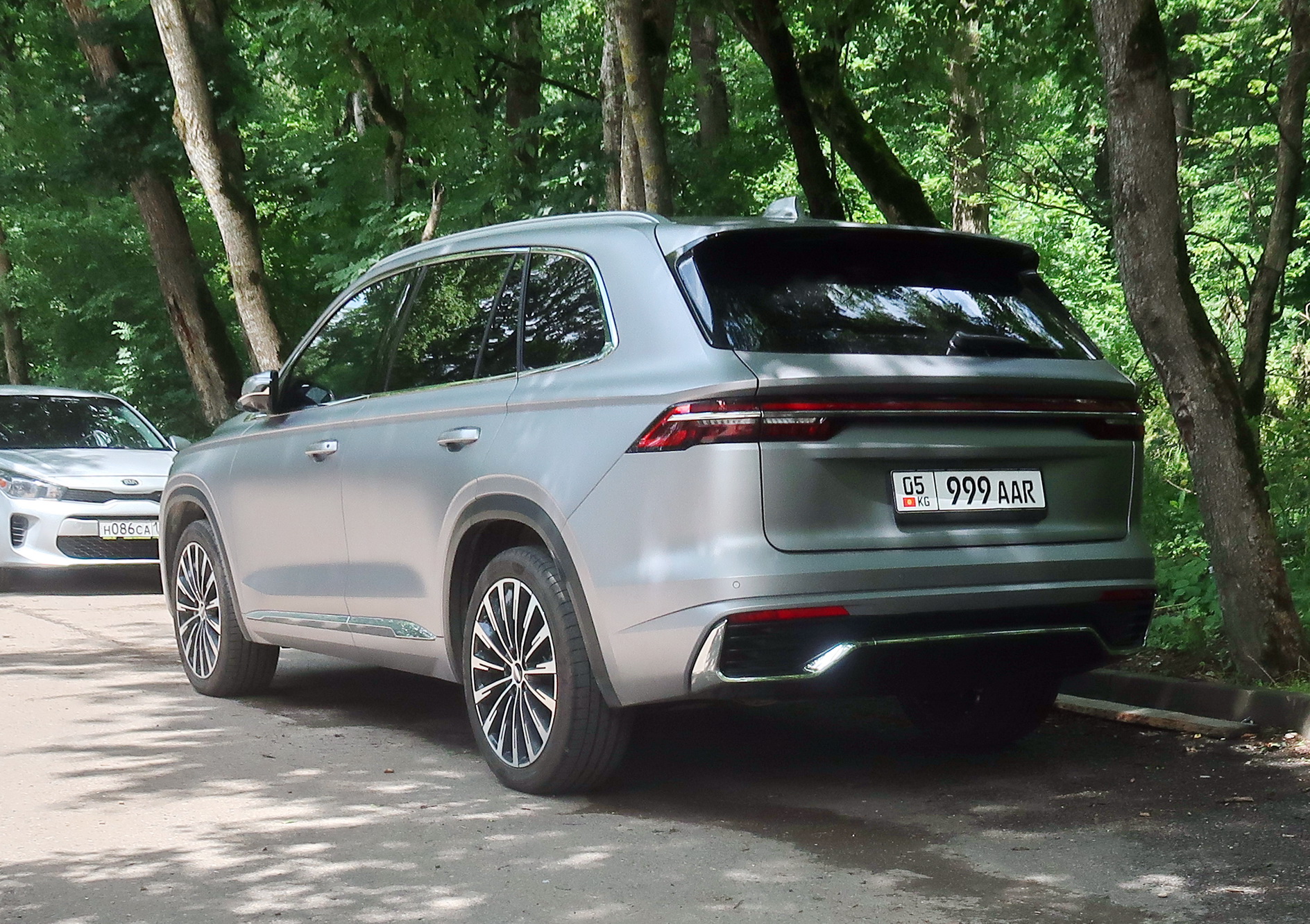 05 999 AAR, Geely Monjaro 1st gen (KX11), 2021­–