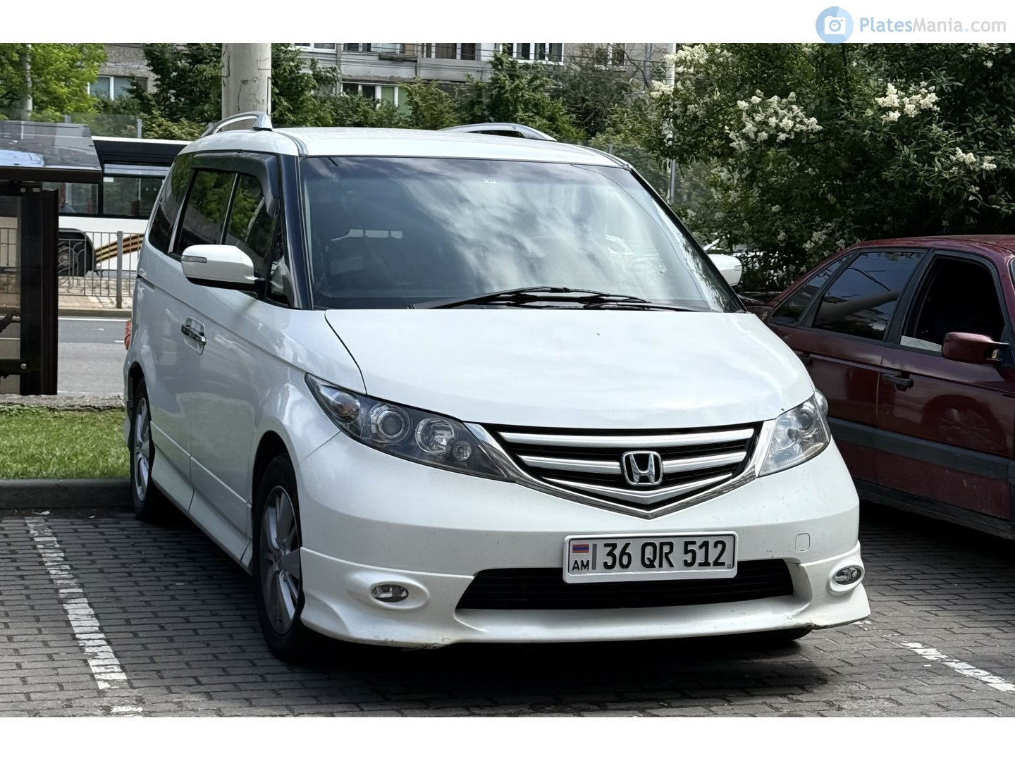 36 QR 512, Honda Elysion 1st gen (RR), 2004–2006