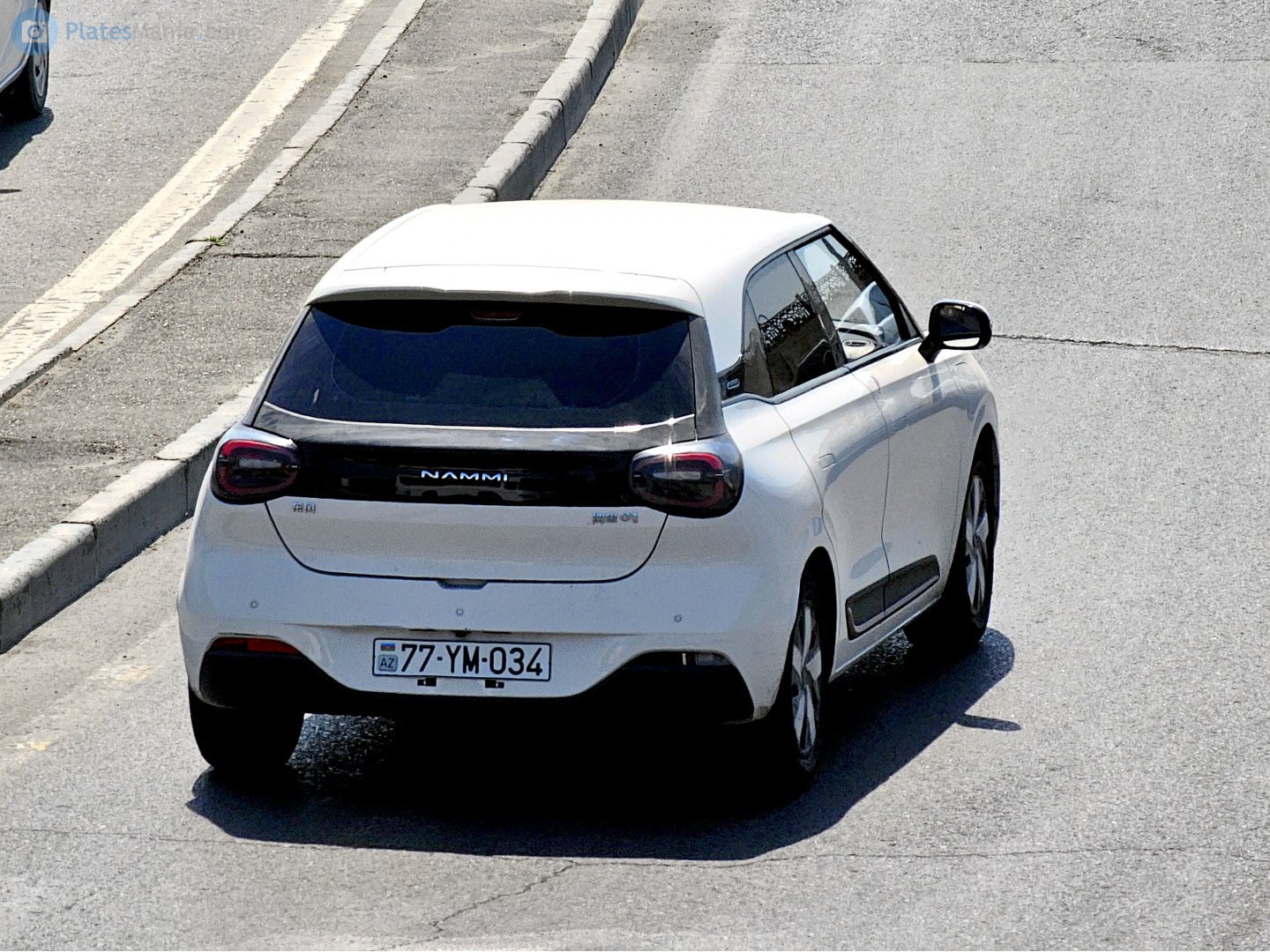 77 YM 034, DongFeng Box/Nammi 01 