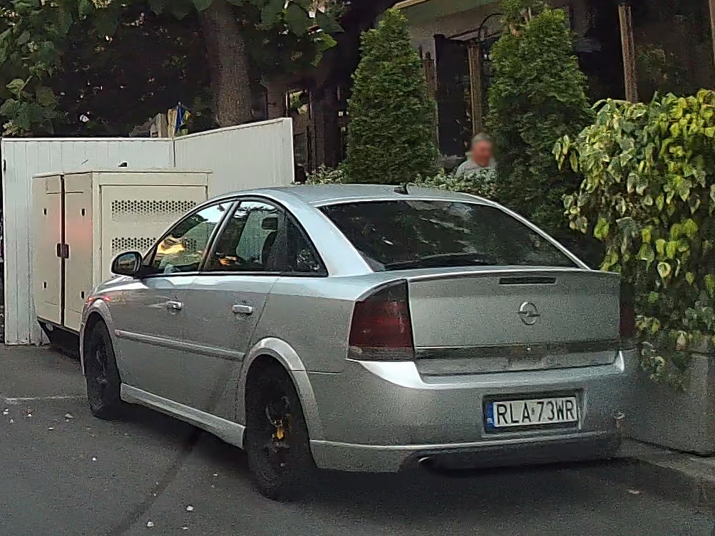 RLA 73WR, Opel Vectra 