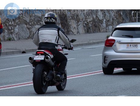 J 7511, Ducati Monster