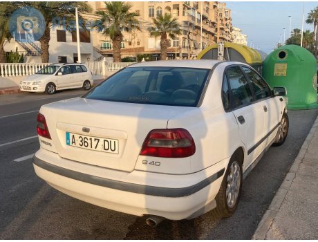 A 3617 DU, Volvo S40