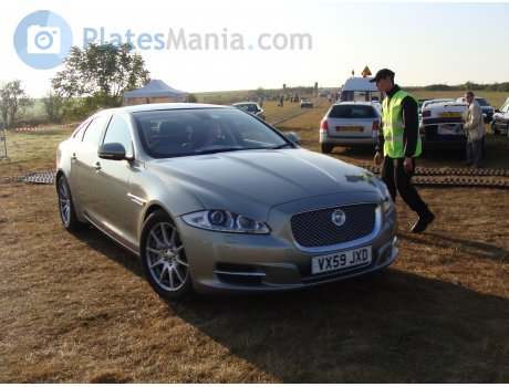 VX59 JXD, Jaguar XJ