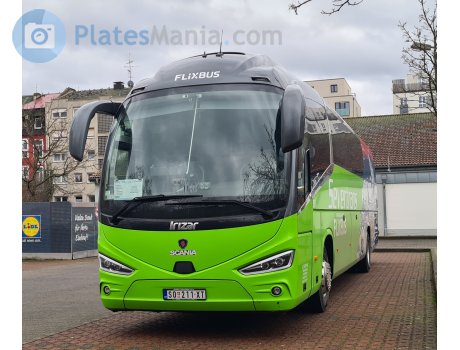 SO 211-XT, Irizar i8