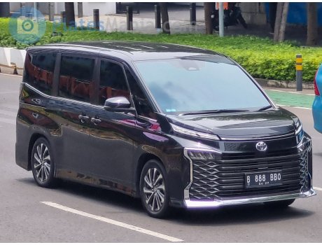 B 888 BBO, Toyota Voxy
