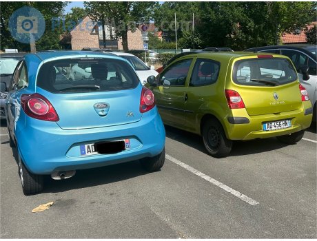 AD-456-HN, Renault Twingo