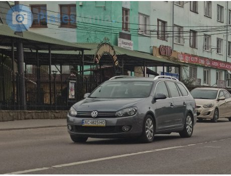 AC 4825 HO, Volkswagen Golf