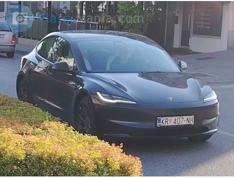 KR 407-NH, Tesla Model 3