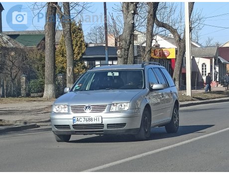 AC 7688 HI, Volkswagen Bora