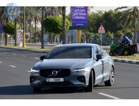 M 75608, Volvo S90