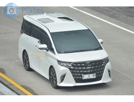 H 8 DN, Toyota Alphard