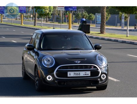 A 7868, MINI Hatch