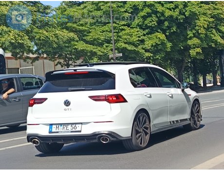 M RE 56, Volkswagen Golf
