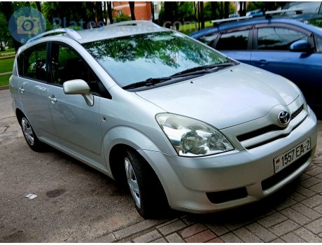 1557 EA-2, Toyota Corolla Verso