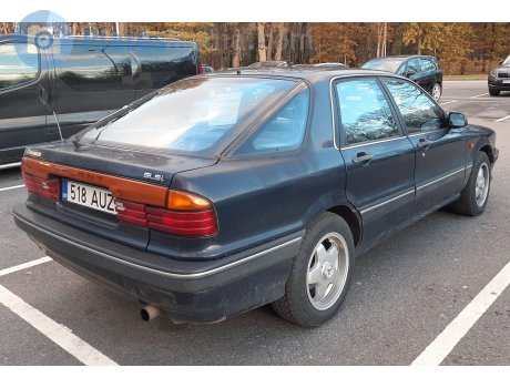 518 AUZ, Mitsubishi Galant