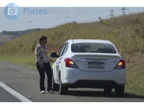 BYW2H98, Nissan Versa