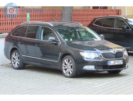 B JM 9317, Skoda Superb