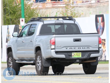 PJ966F, Toyota Tacoma