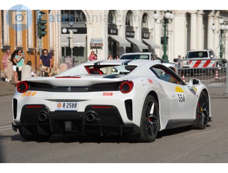 R 2588, Ferrari 488
