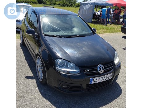 NA 373-EN, Volkswagen Golf