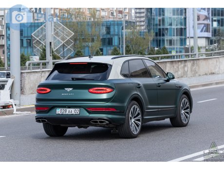 028 AA 02, Bentley Bentayga