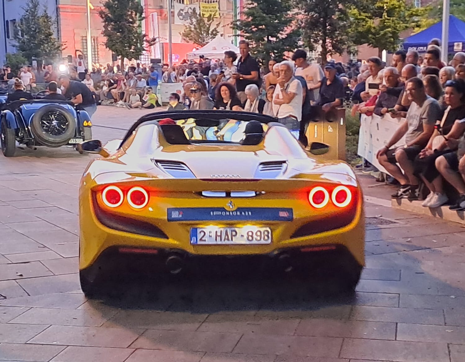2-HAP-898, Ferrari F8 Spider (F142M), 2019–2023